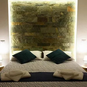 plebiscito-house-casa-vacanze-napoli.hotels-amalfi.com/